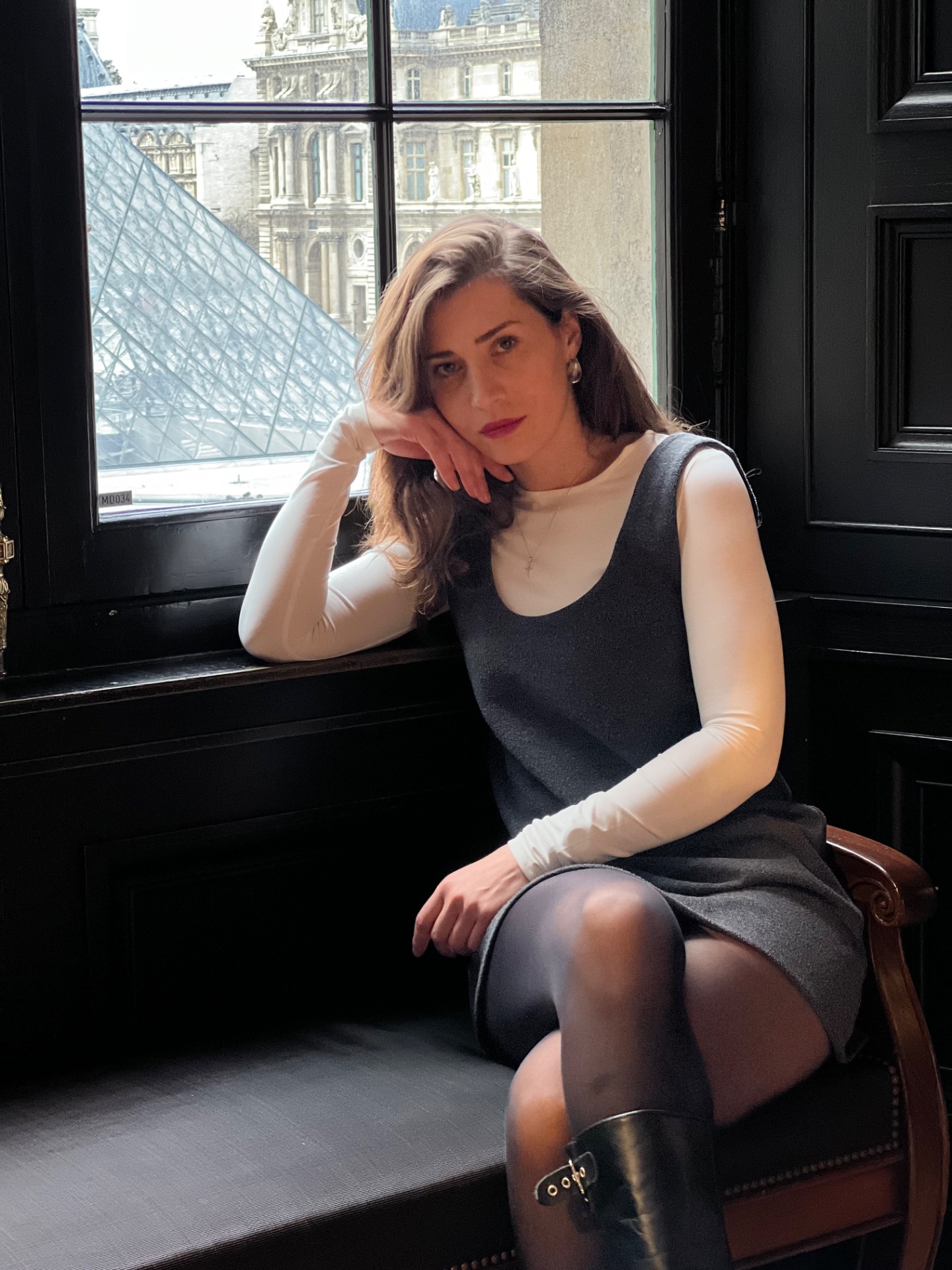 Mariami — Model & Hostess in Paris photo 2