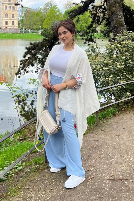 Nour — Model & Hostess in Hannover photo 5
