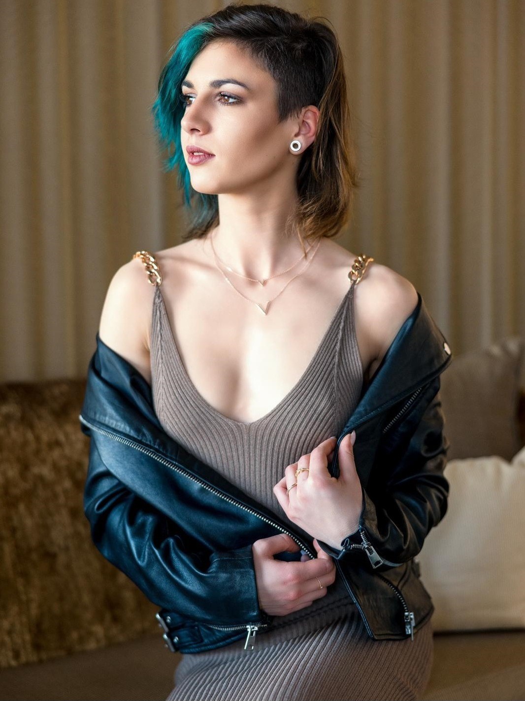 Sandra — Model & Hostess in Pf&auml;ffikon photo 1