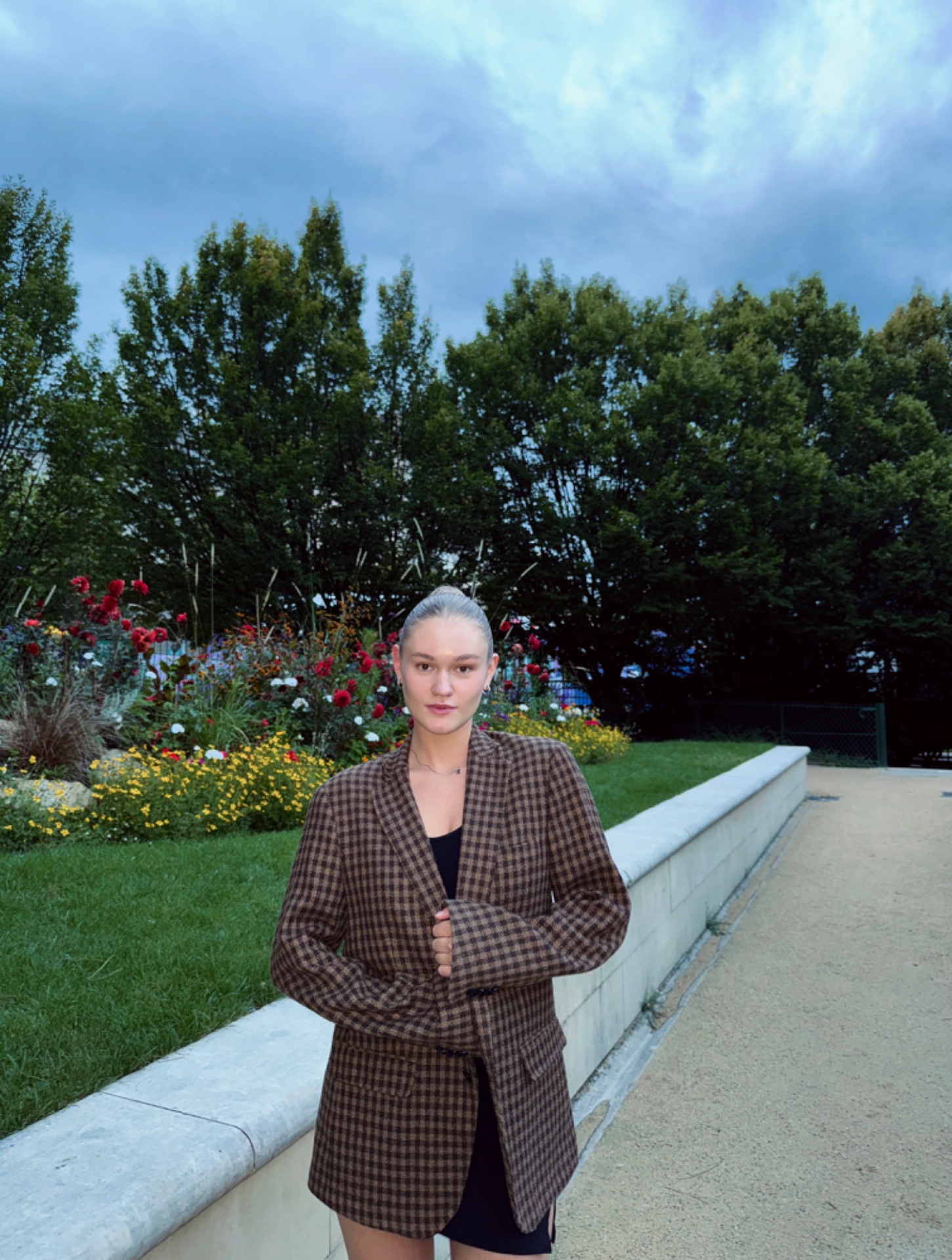 Natasha — Model & Hostess in Paris photo 5
