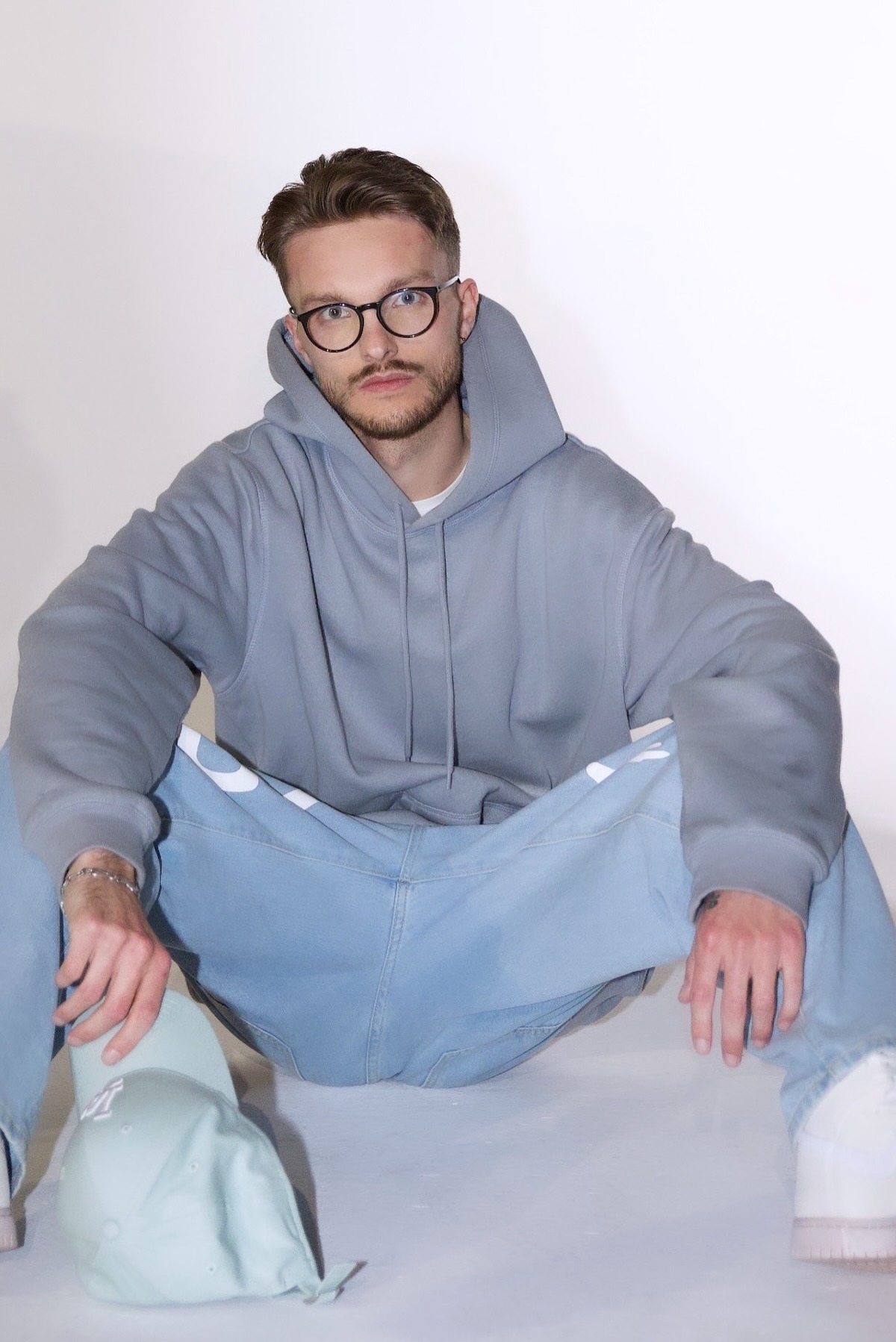 Kevin — Model & Host in Vacheresse photo 1