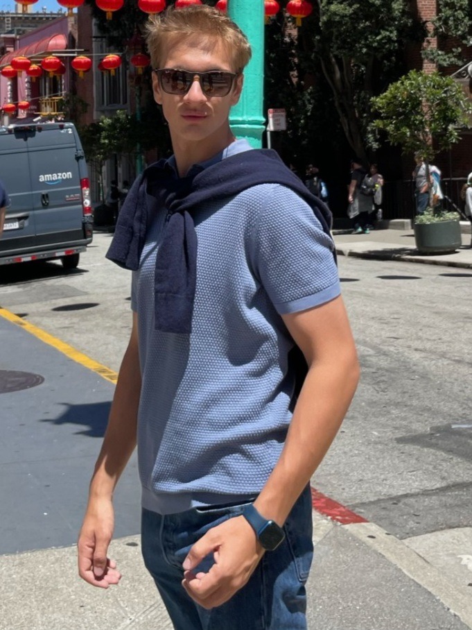 Stefano Maria — Model & Host in Zumikon photo 1
