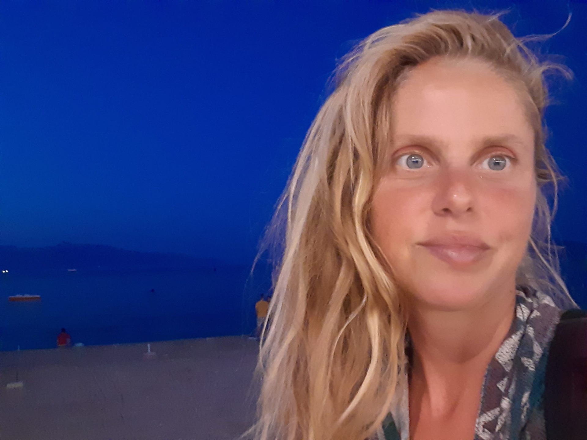Laurence — Model & Hostess in Franc&agrave;s photo 1
