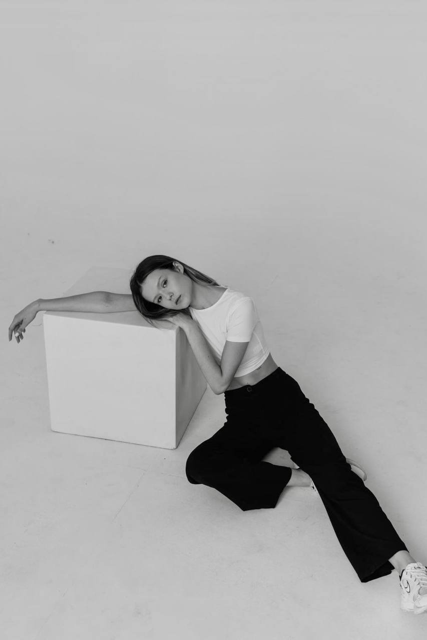 Yuliia — Model & Hostess in Bratislava photo 3
