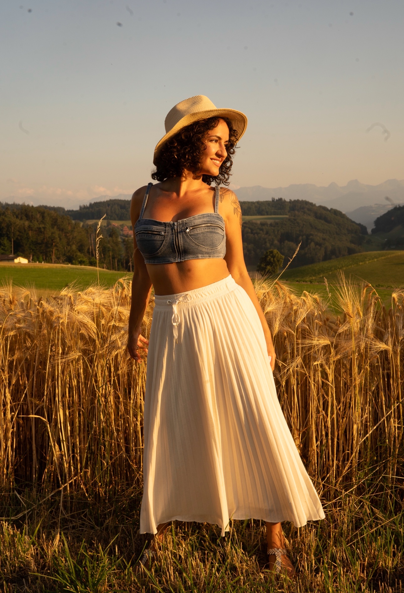 Isabel — Model & Hostess in Bern photo 1