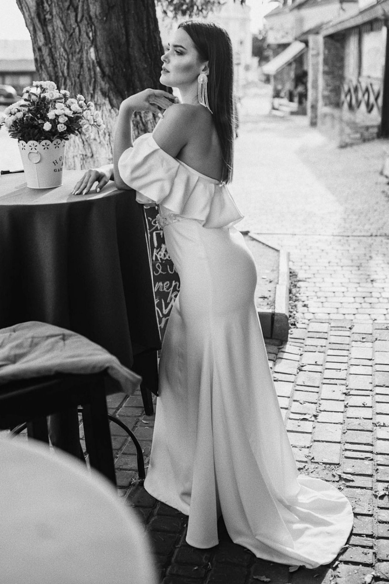Anna — Model & Hostess in Basel photo 2