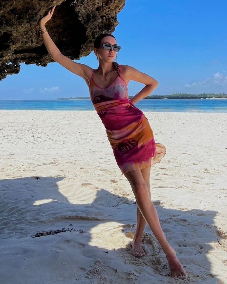 Giulia — Model & Hostess in Lugo Di Vicenza photo 8
