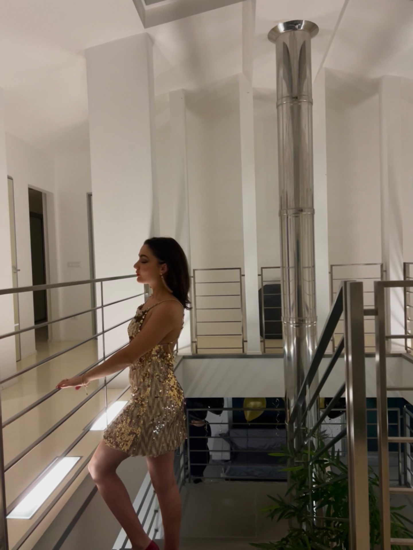 Marianna — Model & Hostess in Milano photo 6