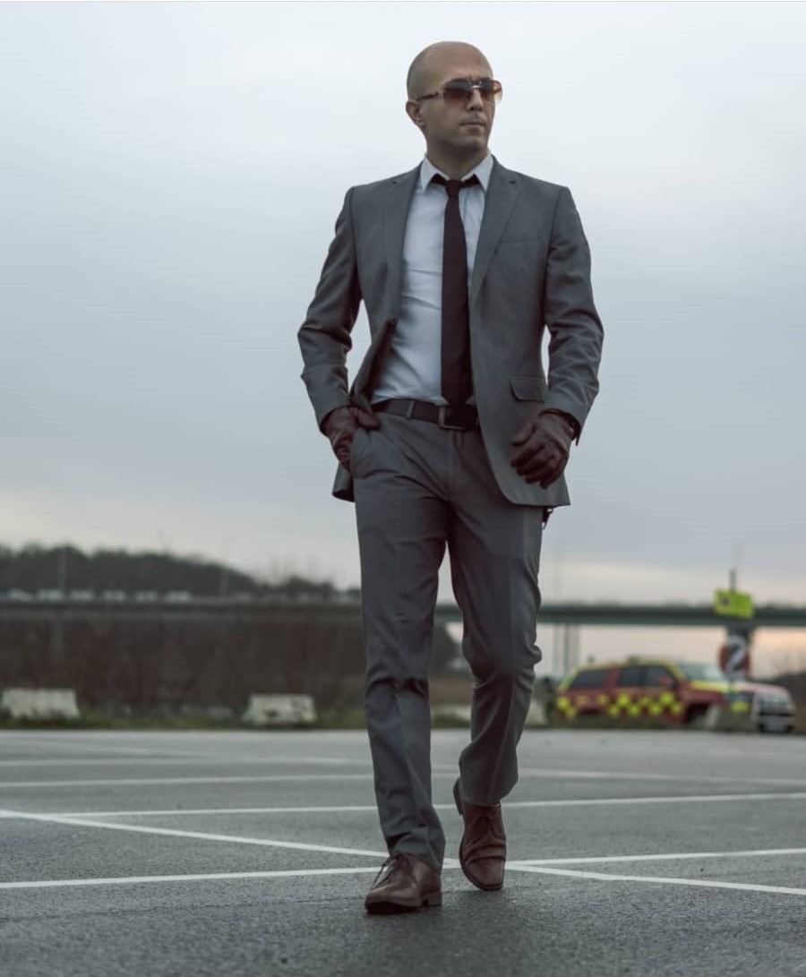 Vladimir — Model & Host in V&auml;stra G&ouml;talands L&auml;n photo 1