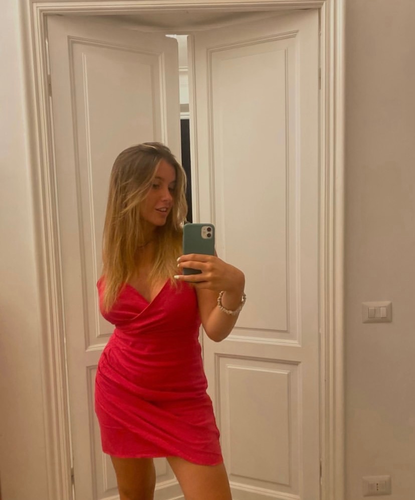 Viola — Model & Hostess in Milano photo 10