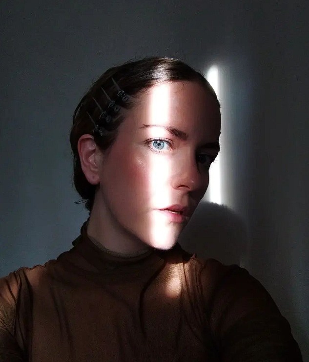 D&eacute;bora — Model & Hostess in Berlin photo 3