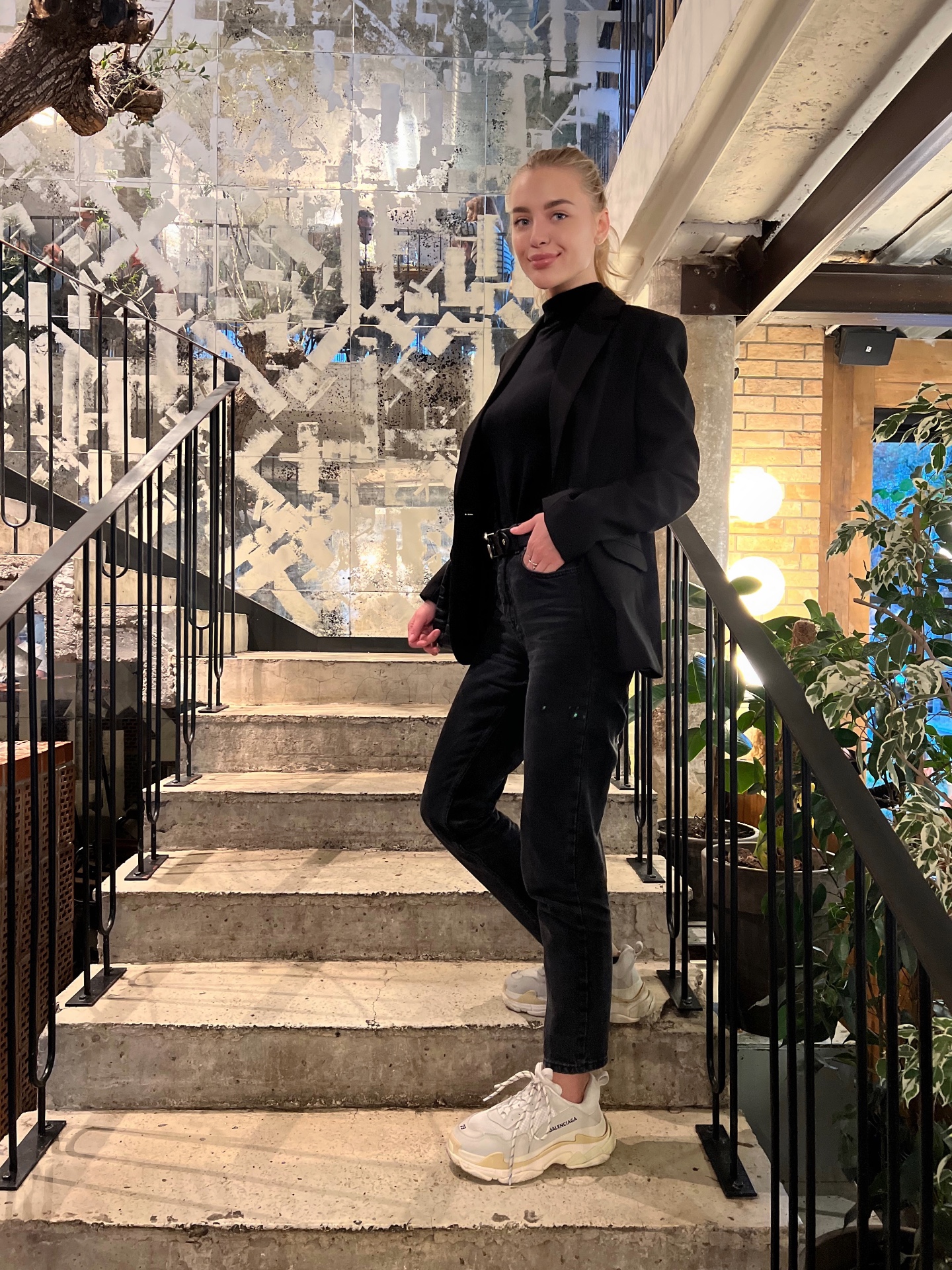 Adriana — Model & Hostess in M&uuml;nchen photo 6
