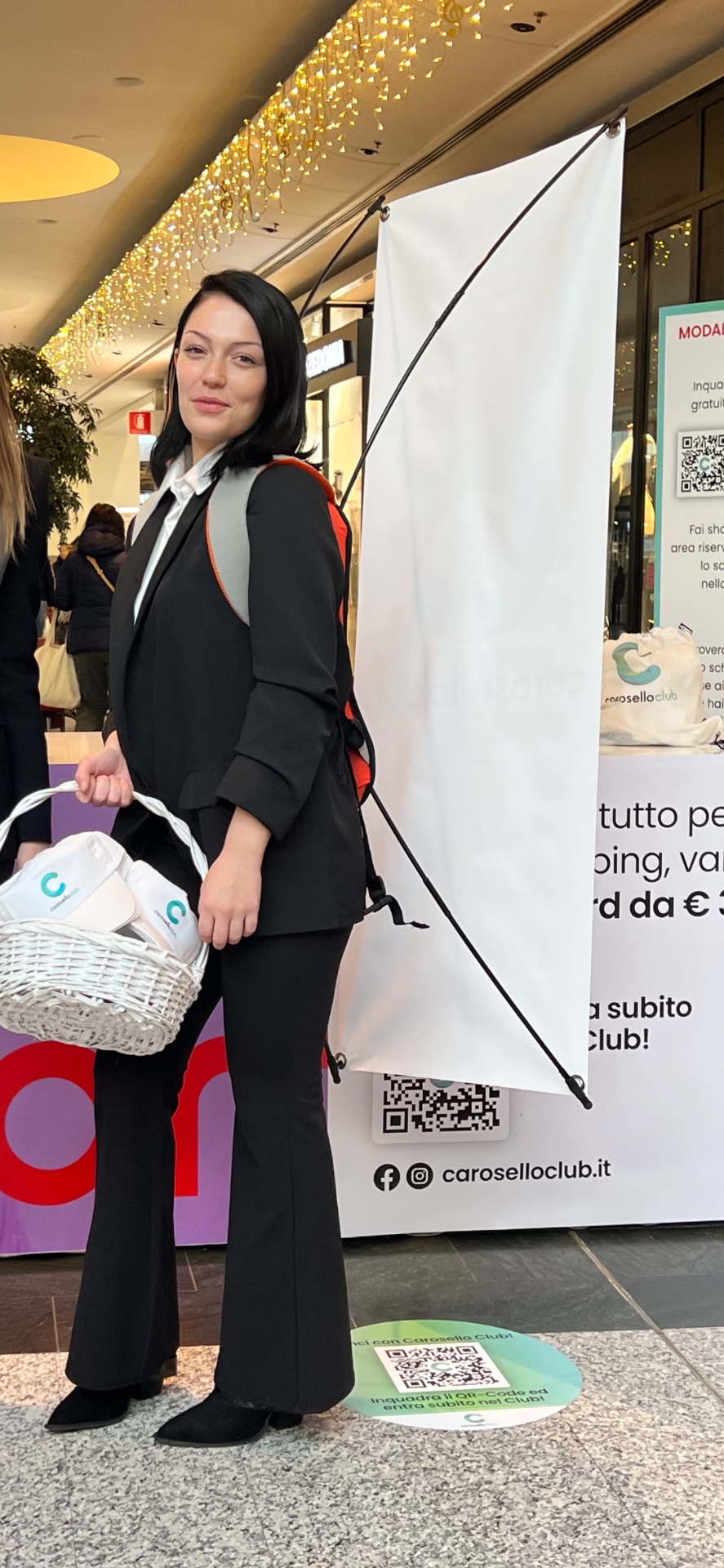 Carolina — Model & Hostess in Milano photo 4