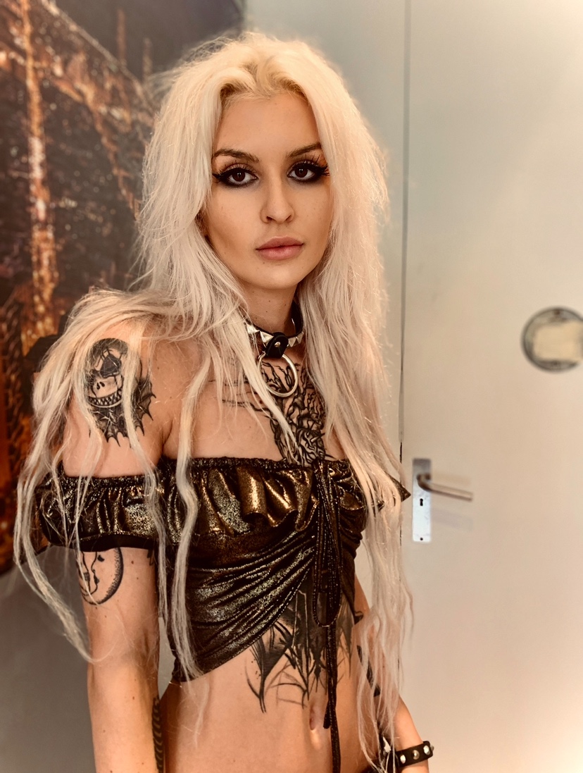Brittney — Model & Hostess in Barcelona photo 1