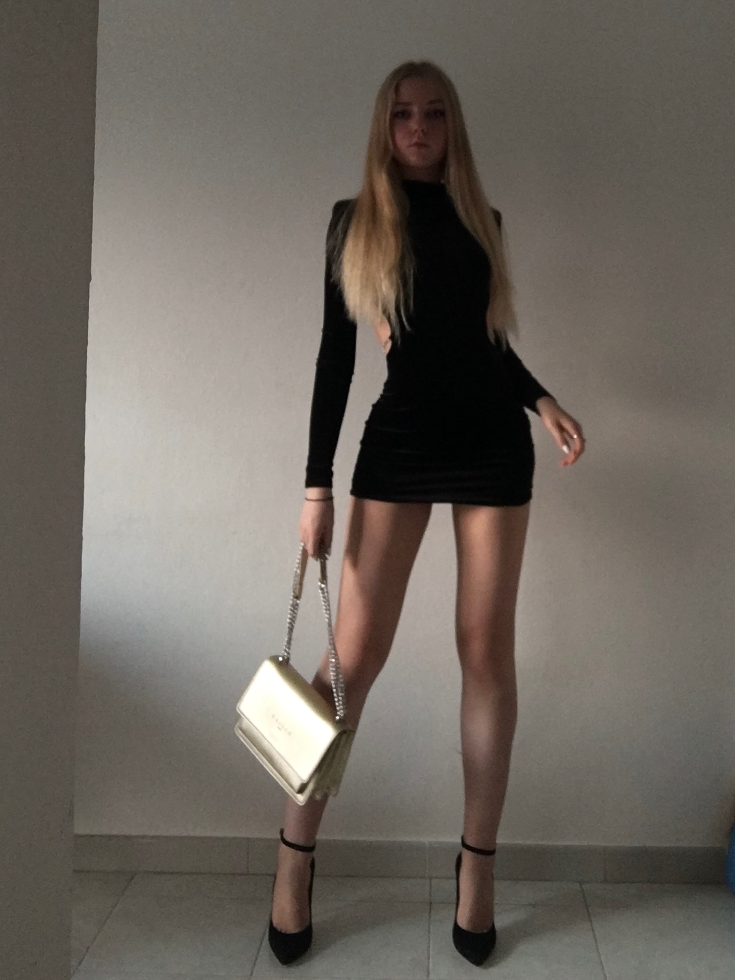 Anna — Model & Hostess in Milano photo 5