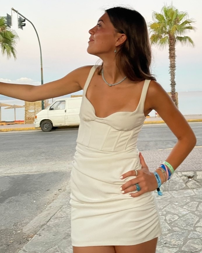 Flaminia — Model & Hostess in Castel Madama photo 1