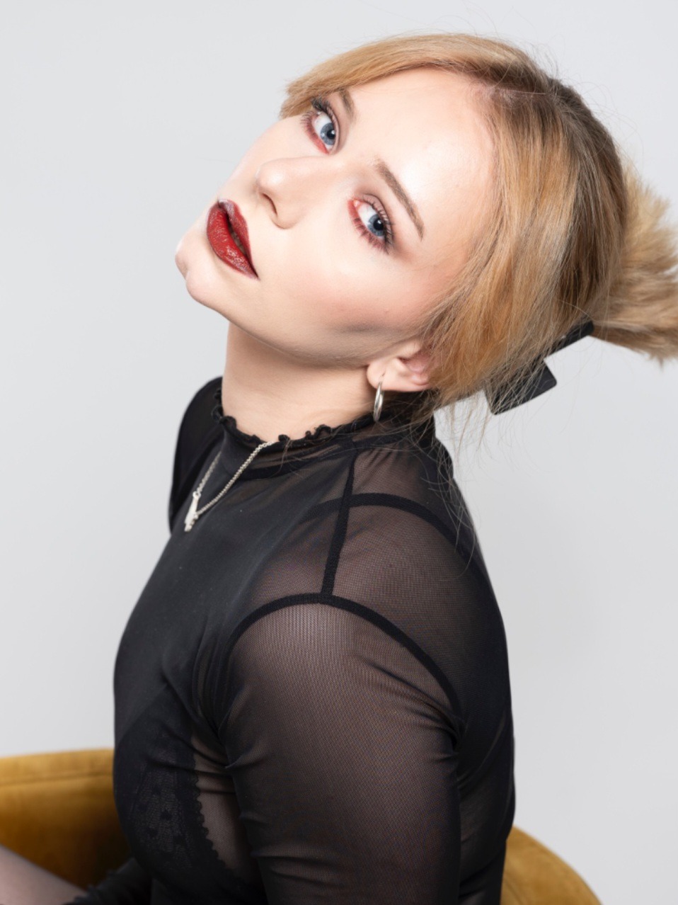 Gloria Catrinel — Model & Hostess in Z&uuml;rich photo 5