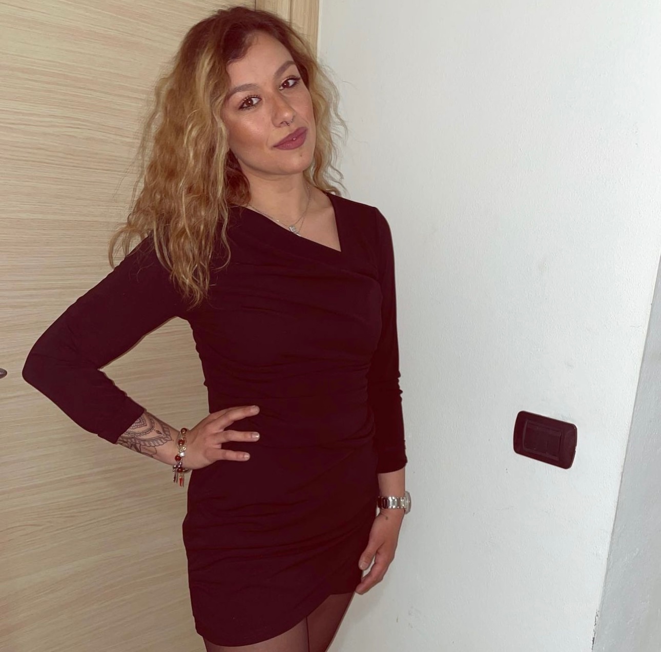 Yutzil — Model & Hostess in Borgosesia photo 1