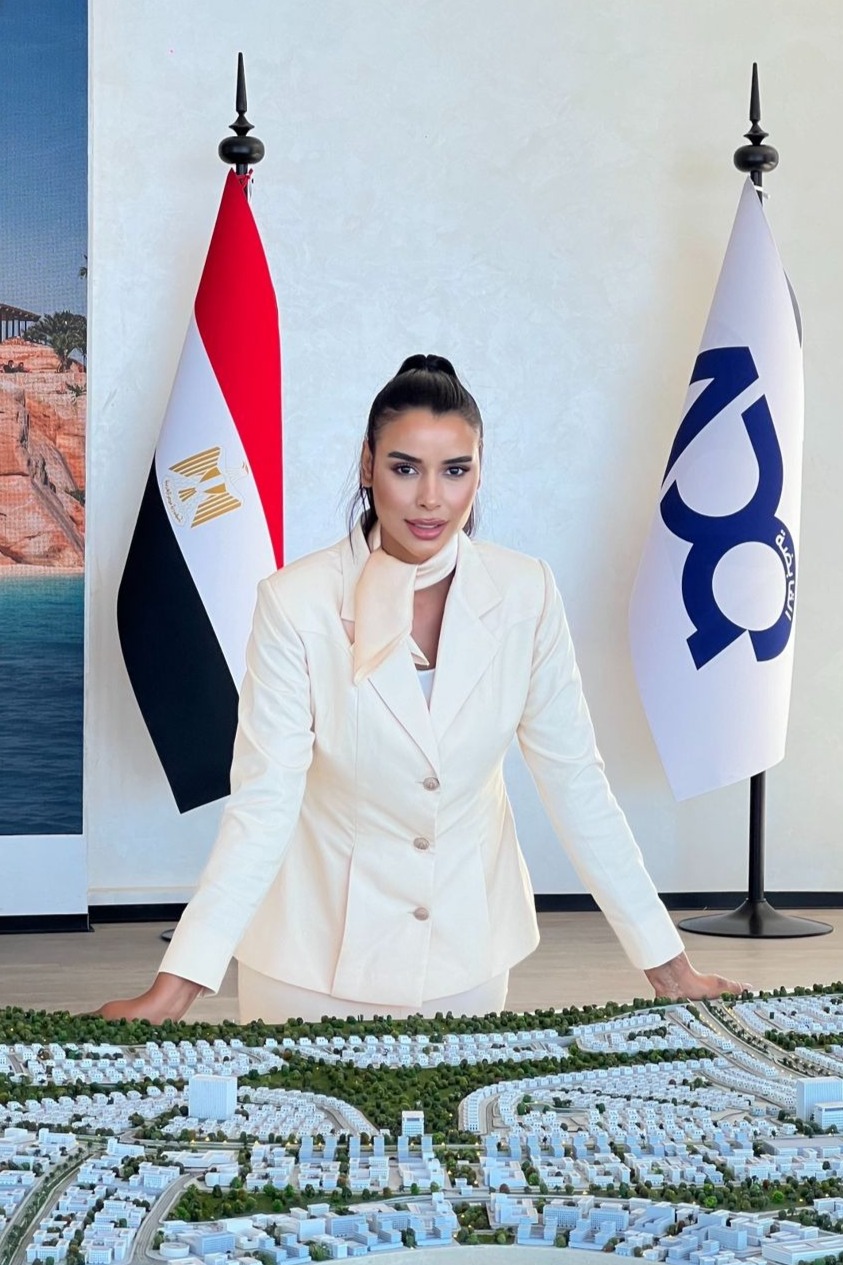 Hajar Jane — Model & Hostess in Dubai photo 4