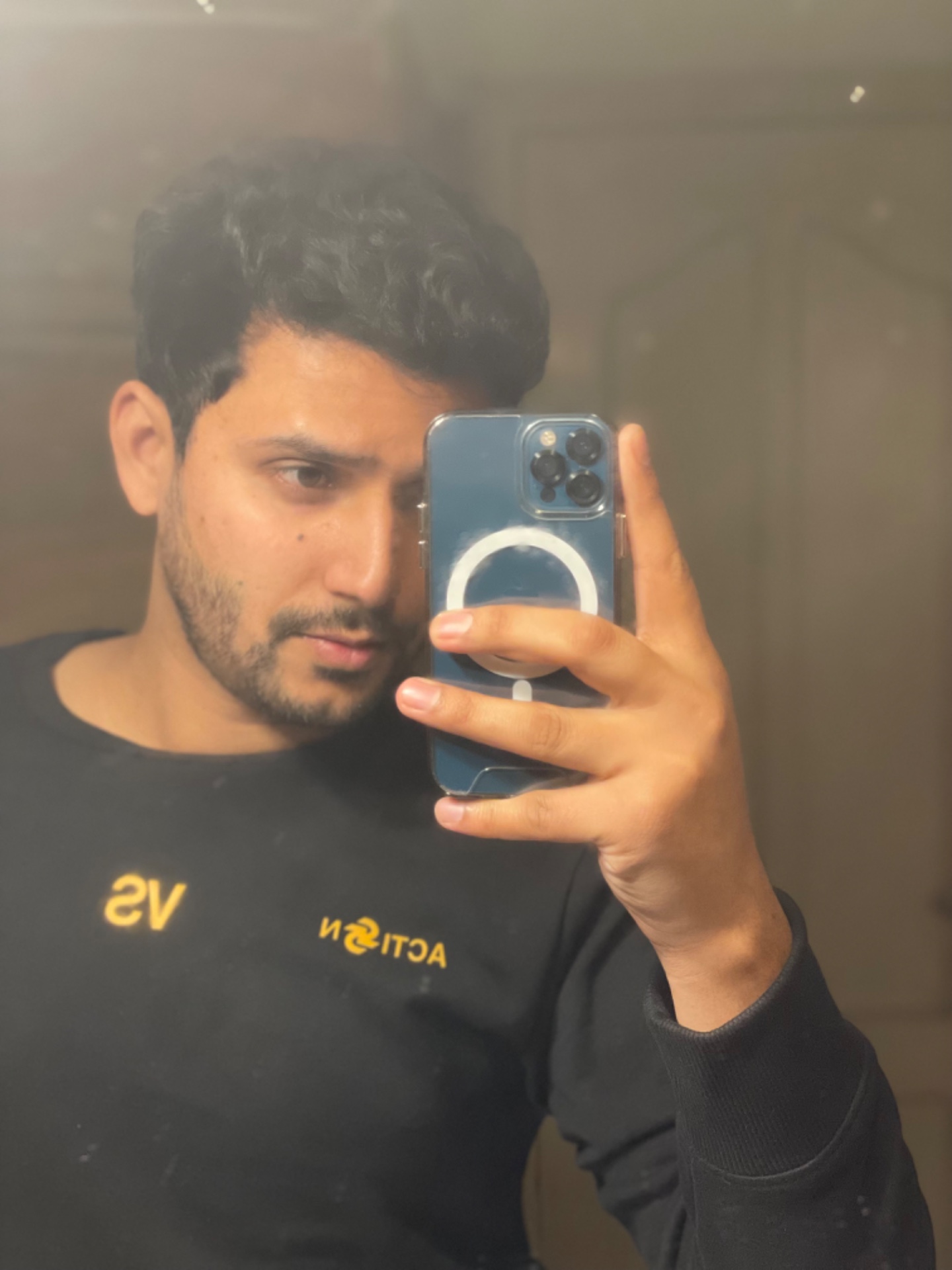 Muhammad Hassan — Model & Host in Barcelona photo 2