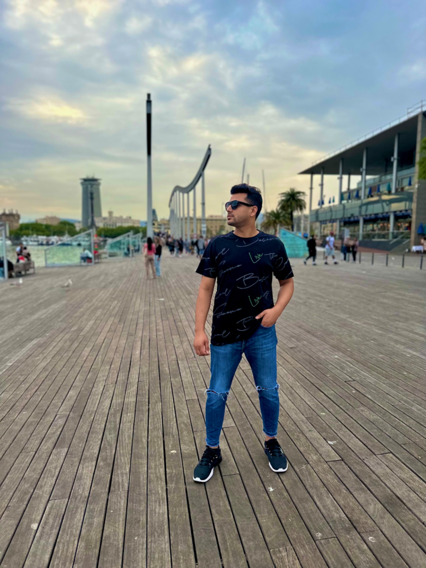 Muhammad Hassan — Model & Host in Barcelona photo 3