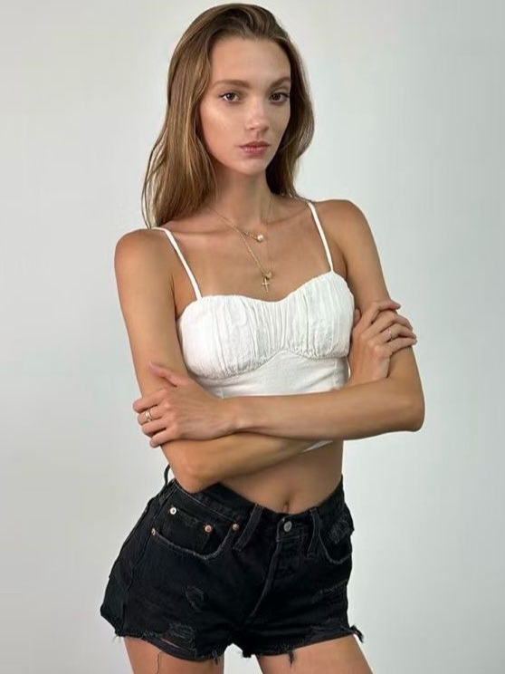 Yelyzaveta — Model & Hostess in Barcelona photo 2