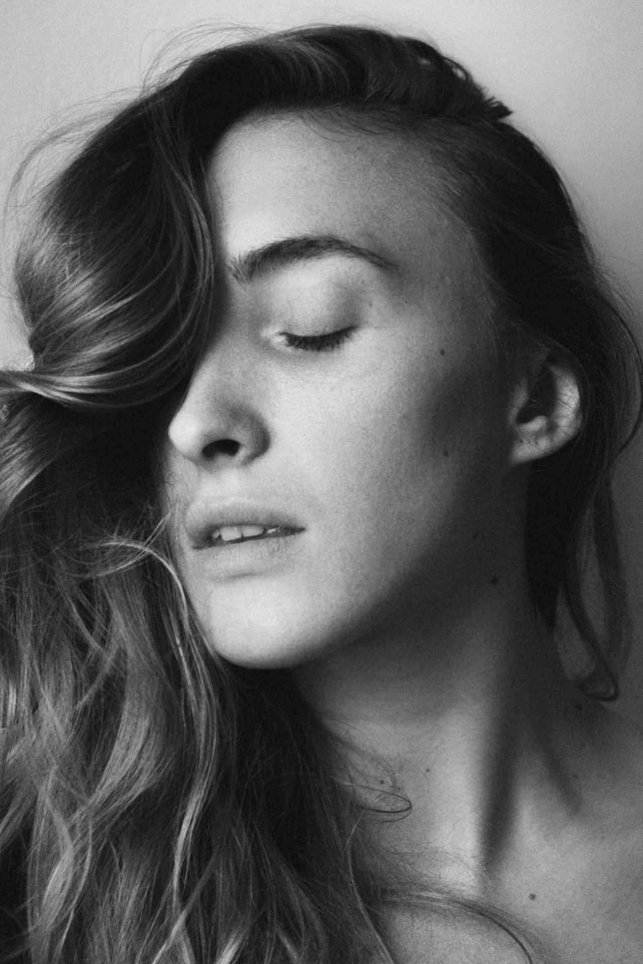 Camille — Model & Hostess in Barcellona photo 12