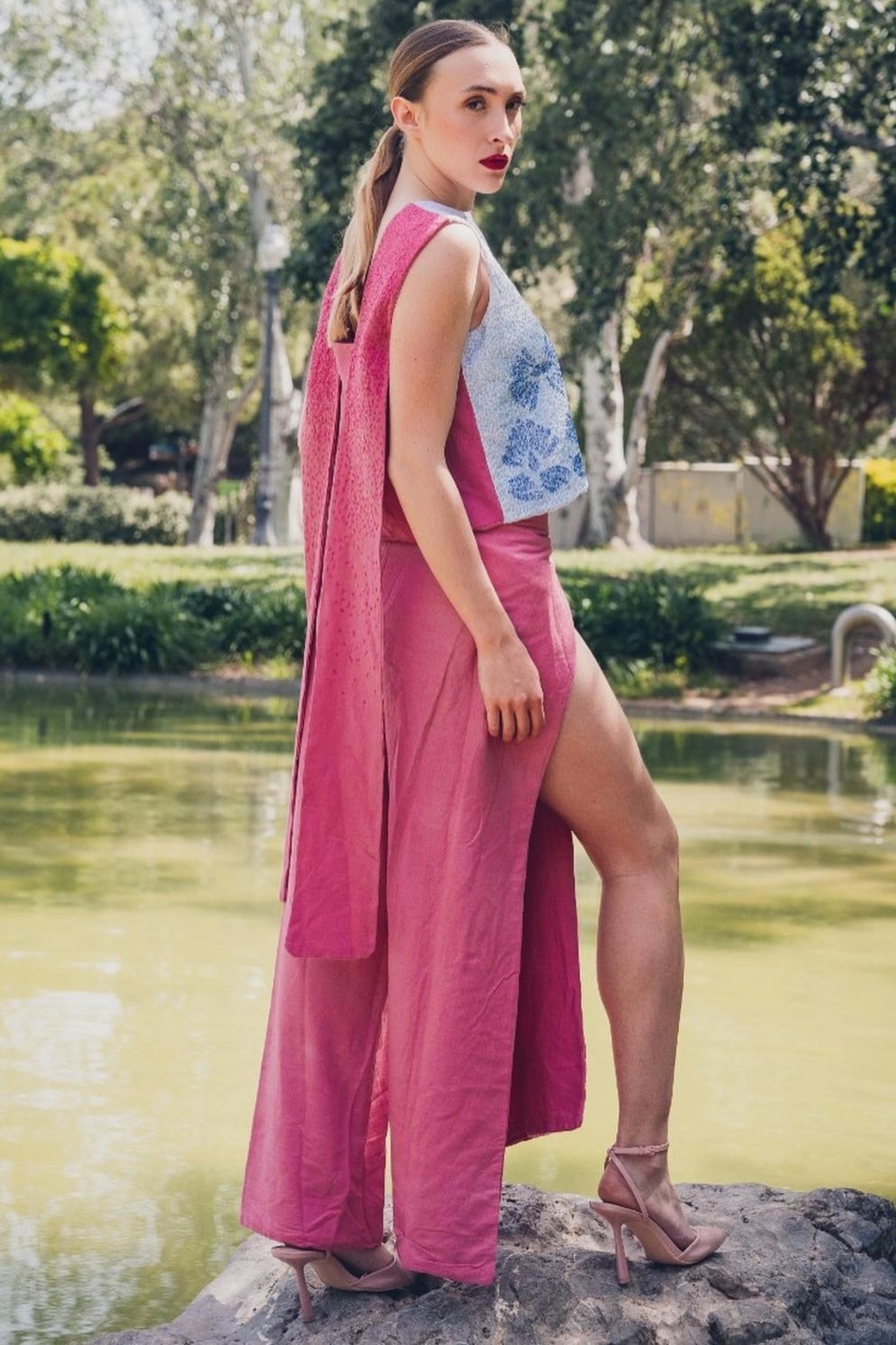 Camille — Model & Hostess in Barcellona photo 13