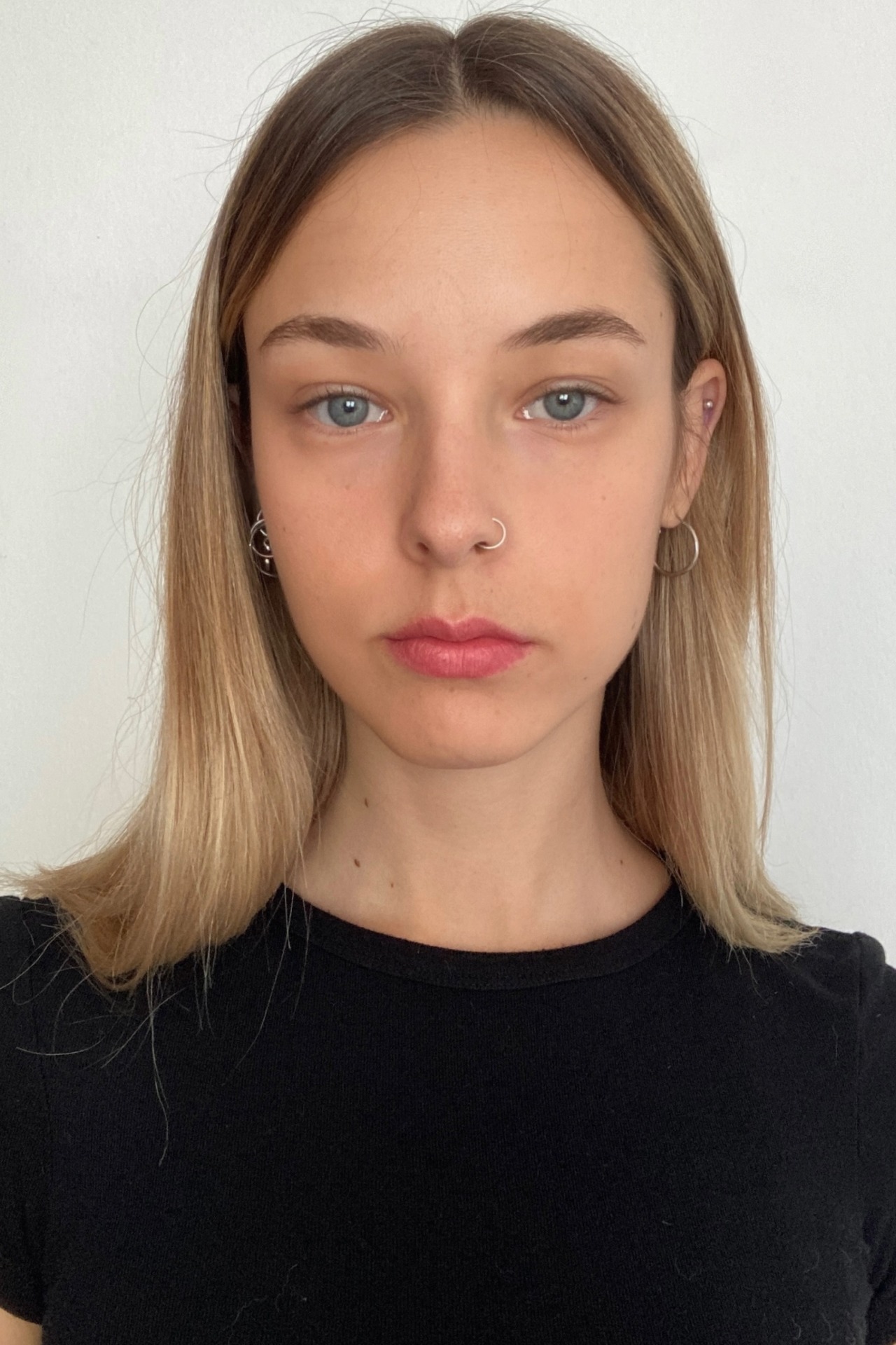 Emma — Model & Hostess in Barcelona photo 4