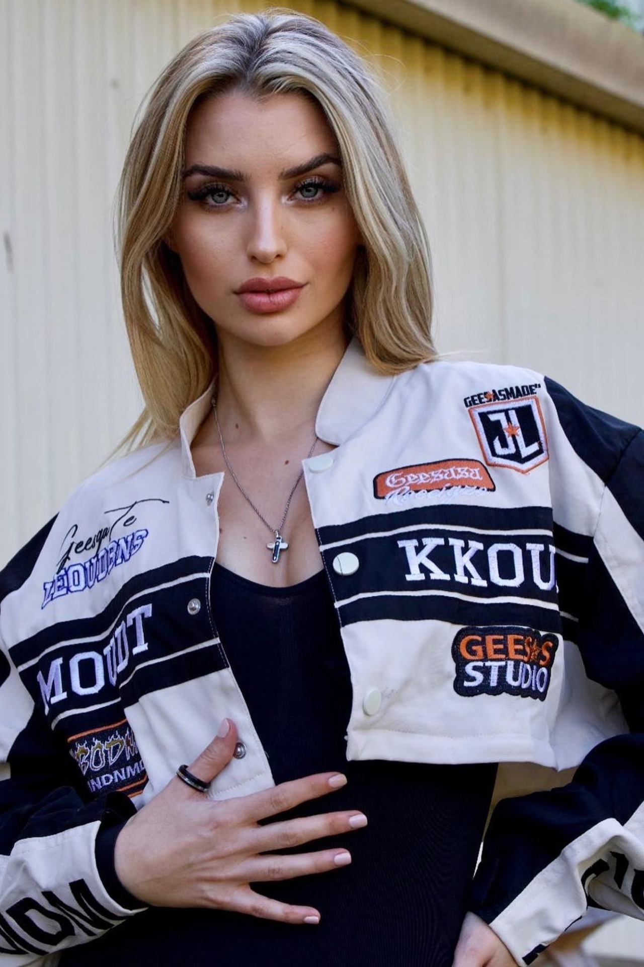 Claudia — Model & Hostess in Barcelona photo 9