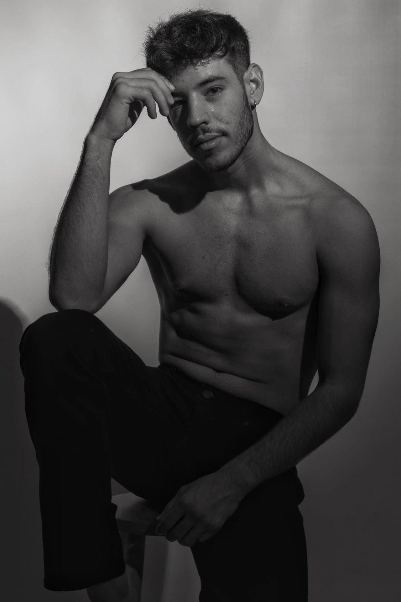 Manuel — Model & Host in Barcelona photo 2