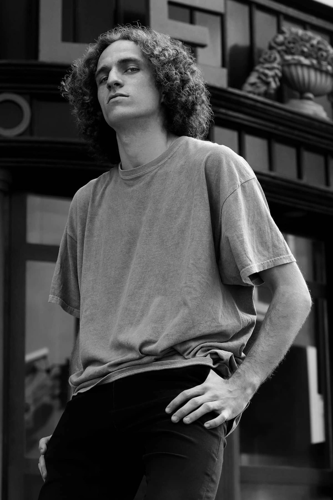 Uri — Model & Host in Barber&agrave; Del Vall&egrave;s photo 6