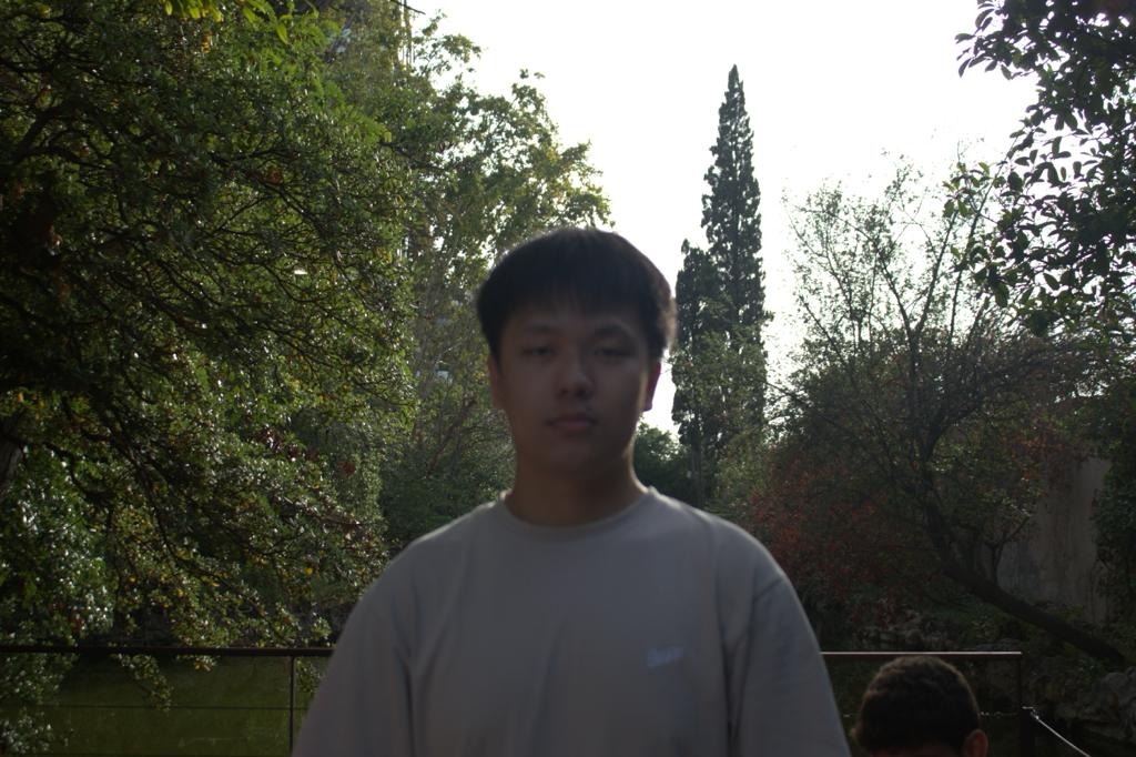 Ouxiang — Model & Host in Badalona photo 1