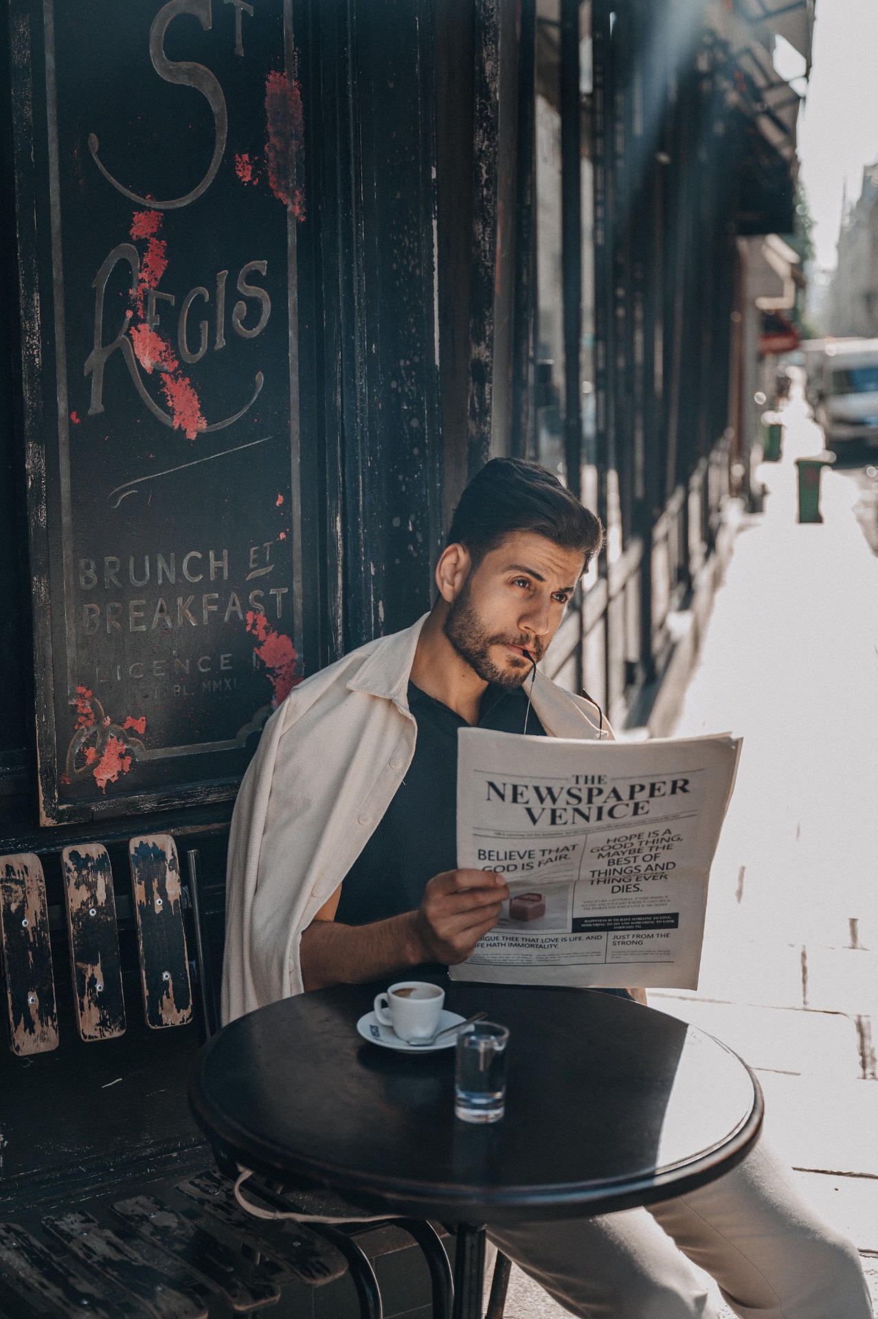 Ghassen — Model & Host in Clamart photo 20