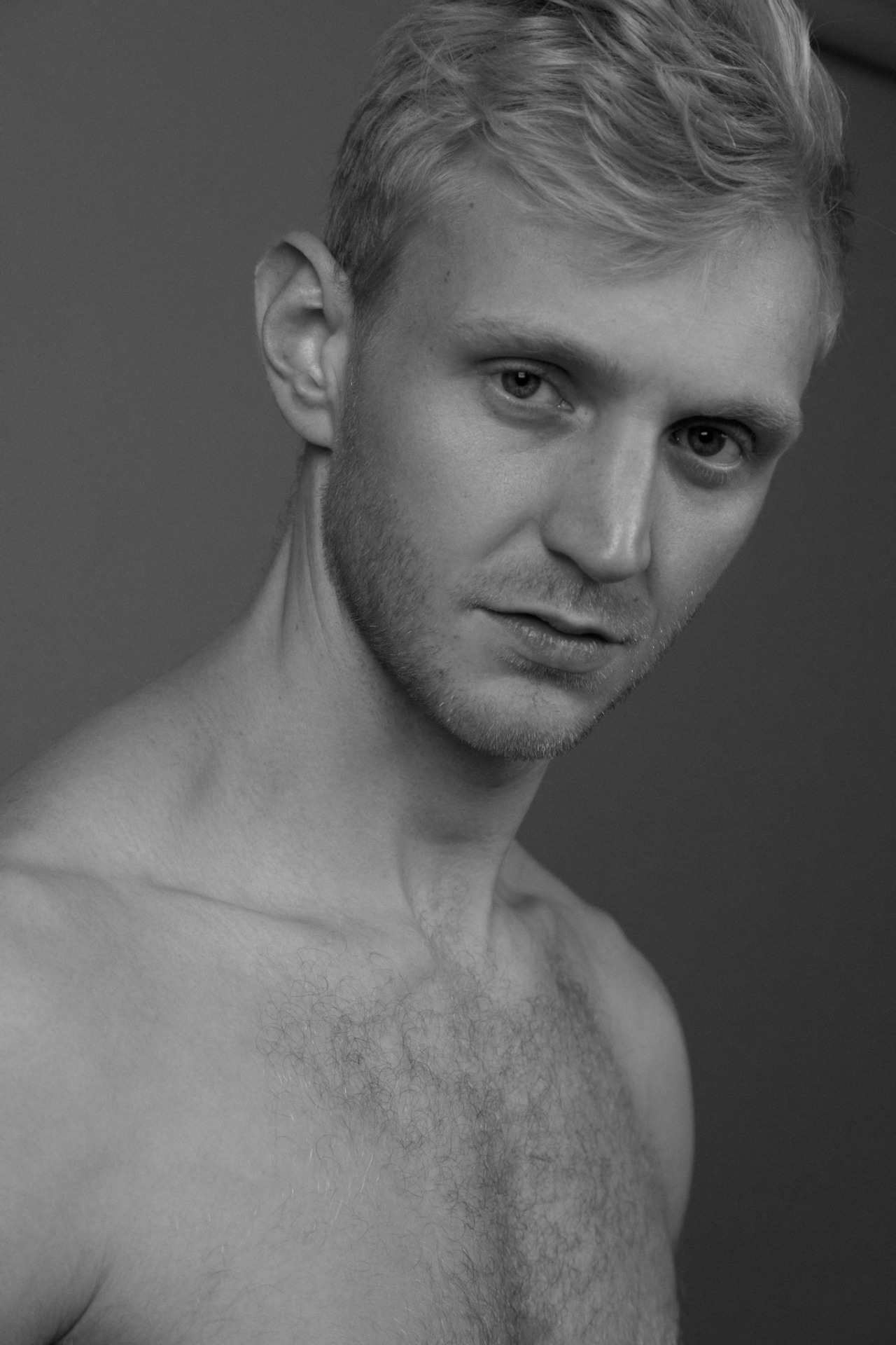 Adam Thomas — Model & Host in Barcelona photo 4