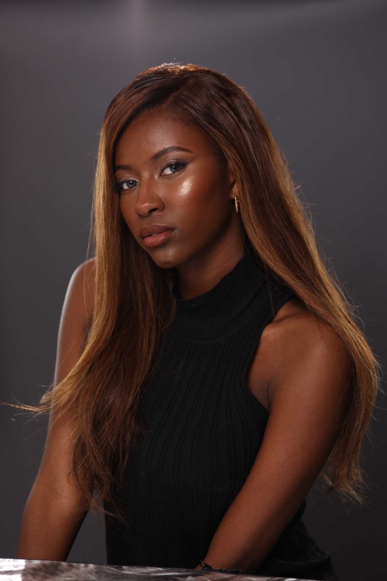 Awa — Model & Hostess in Lyon photo 6