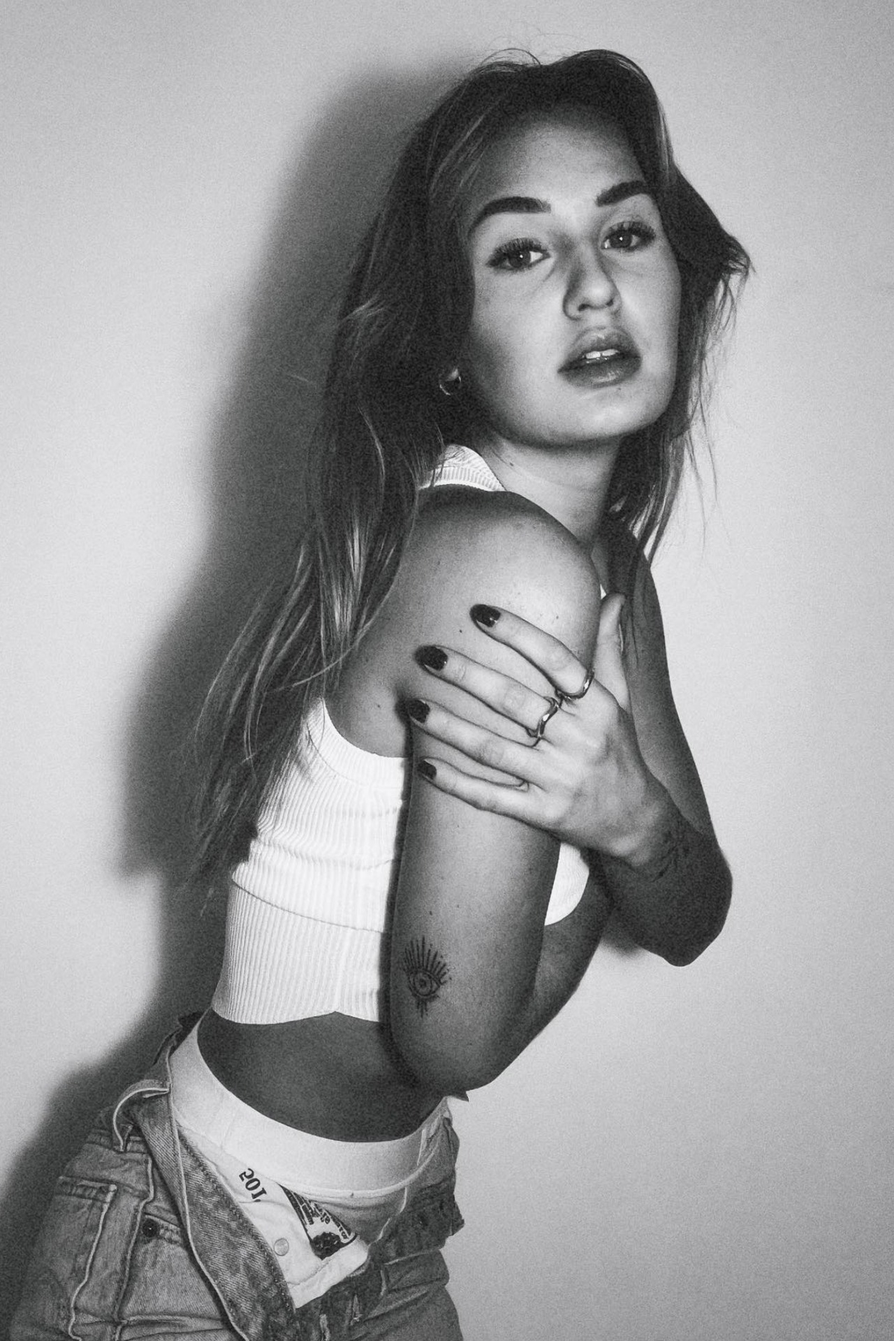 Lilou — Model & Hostess in Lyon photo 2