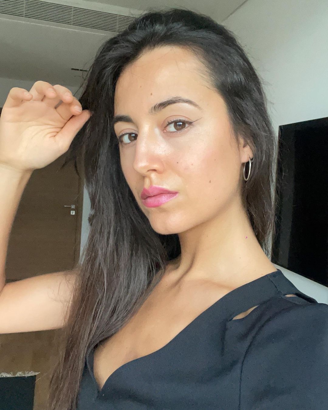 Ainhoa — Model & Hostess in Dubai photo 41