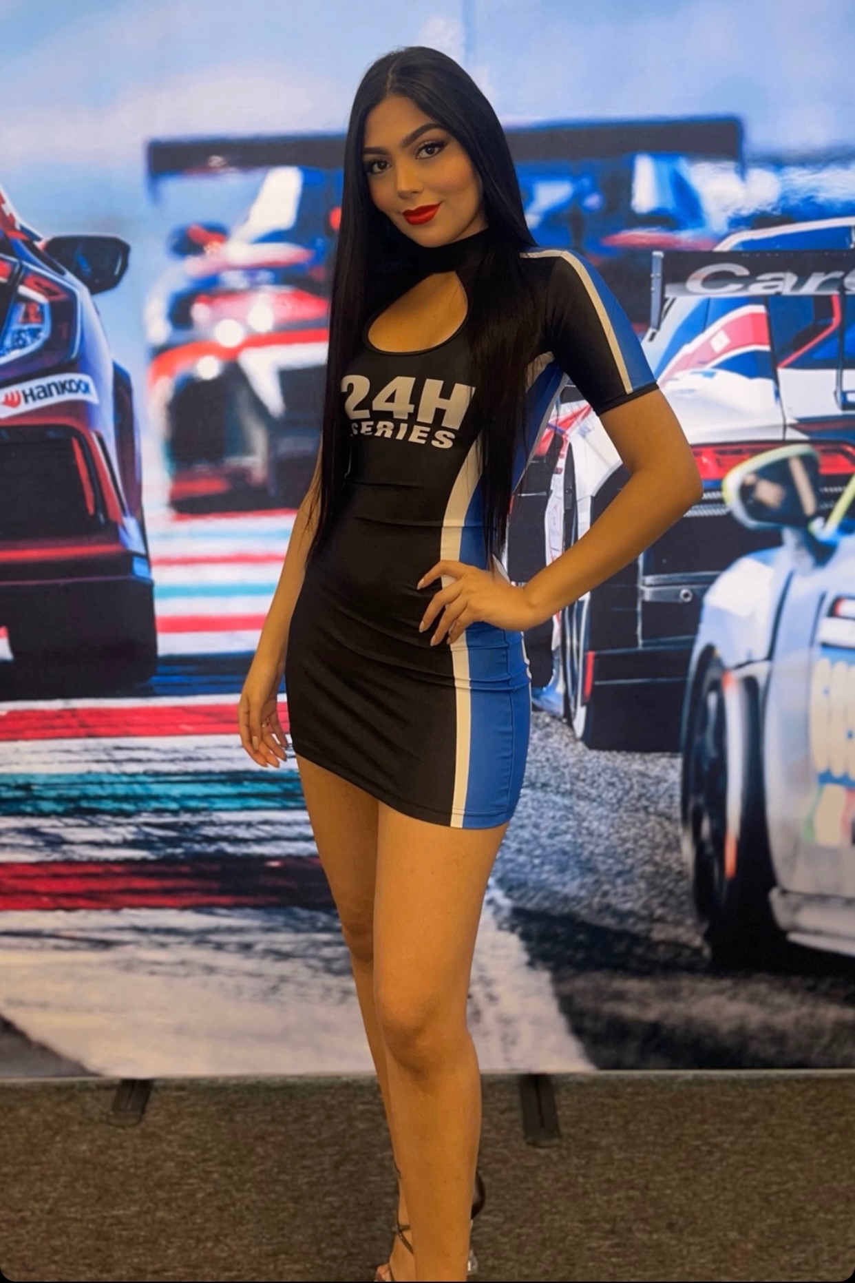 Maria — Model & Hostess in Dubai photo 5