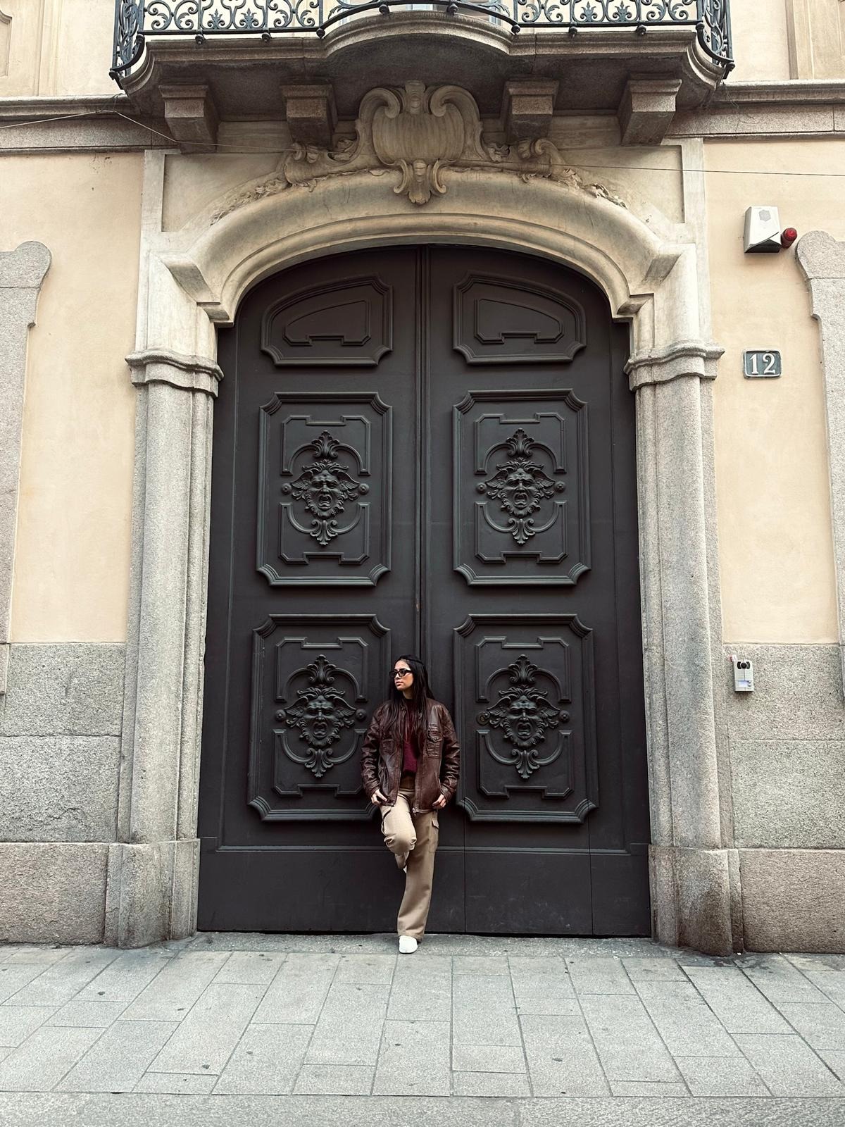 Luara Gardenea — Model & Hostess in County Dublin photo 3