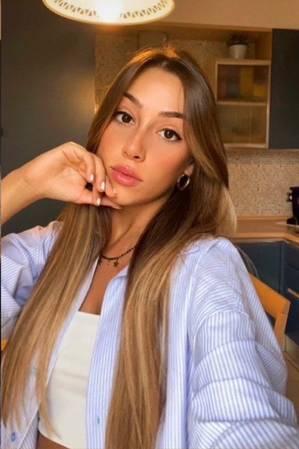 ALESSIA — Model in Podere Canonici | Eye On Model