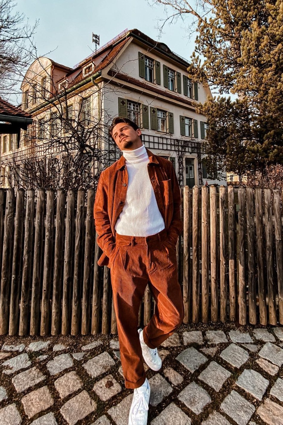 Lindrit — Model & Host in Munich photo 1