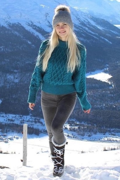 Marie — Model & Hostess in Saint Moritz photo 9