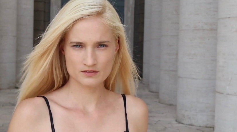 Pavlina — Model & Hostess in Roma photo 14
