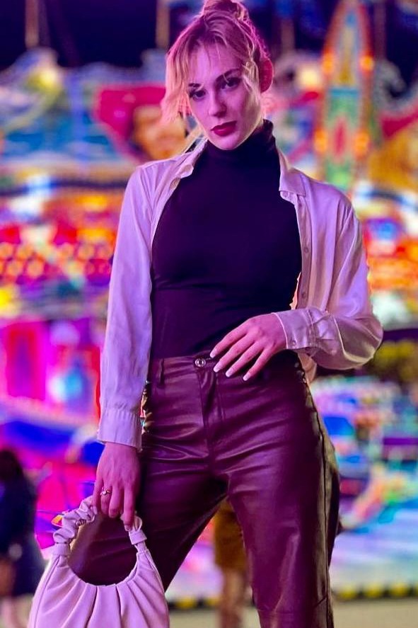 Cristina — Model & Hostess in Montescudo photo 2