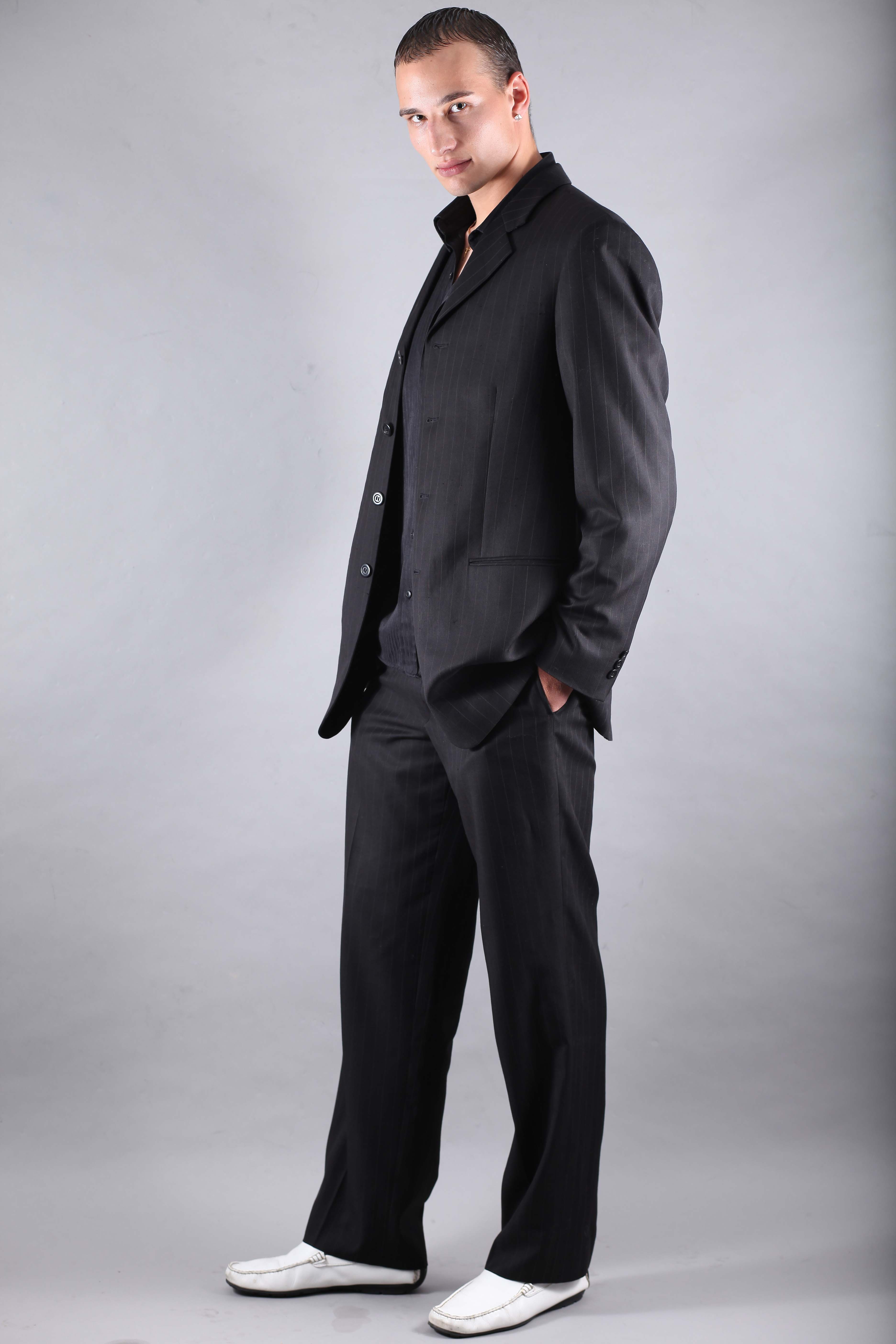 Jeremy — Model & Host in Namur photo 2