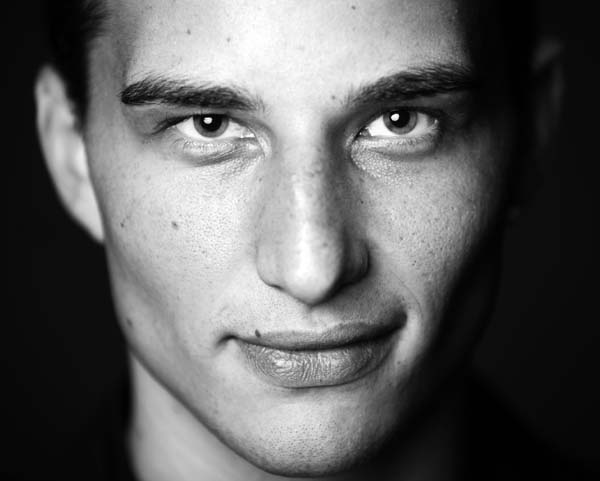 Jeremy — Model & Host in Namur photo 4