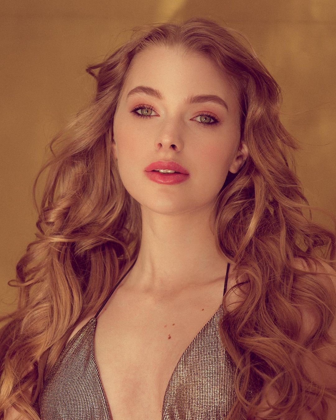 Adelina — Model & Hostess in Barcelona photo 6