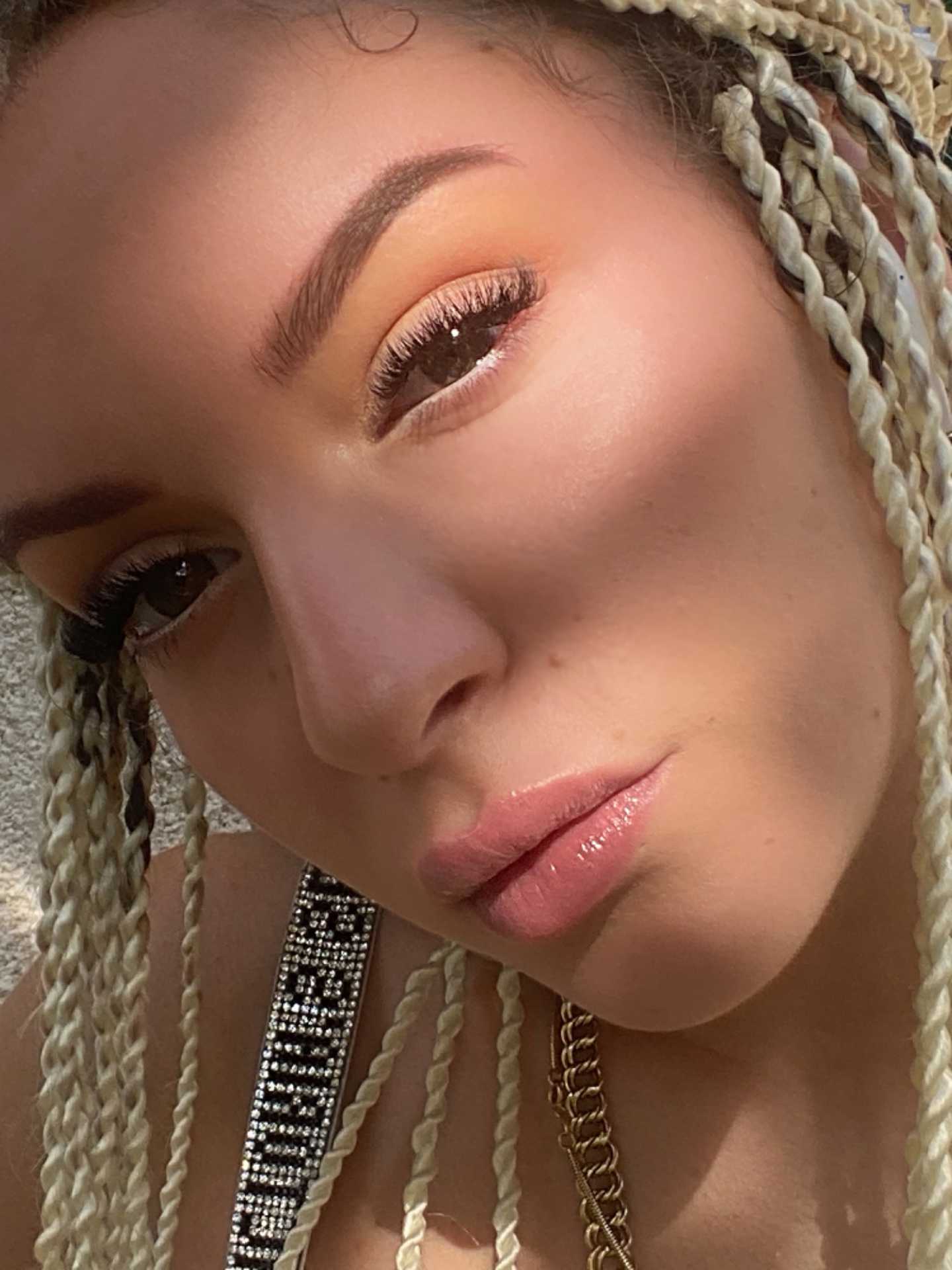 Clara Isabel — Model & Hostess in Bussoleno photo 2