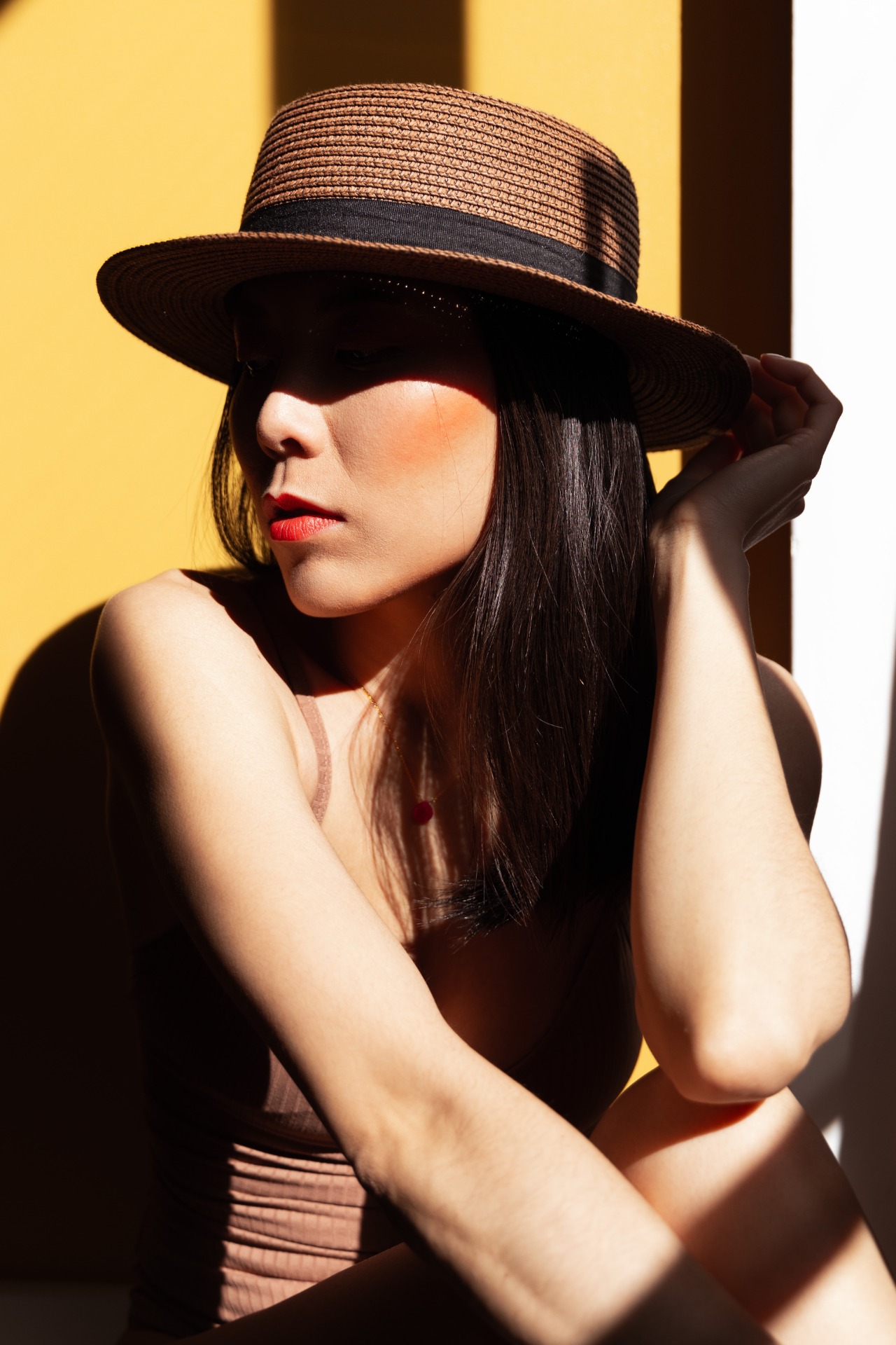 Lila Thanh Hi&ecirc;'n — Model & Hostess in Lyon photo 10
